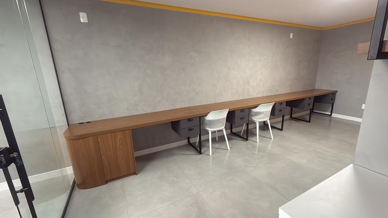 Bancada comercial planejada